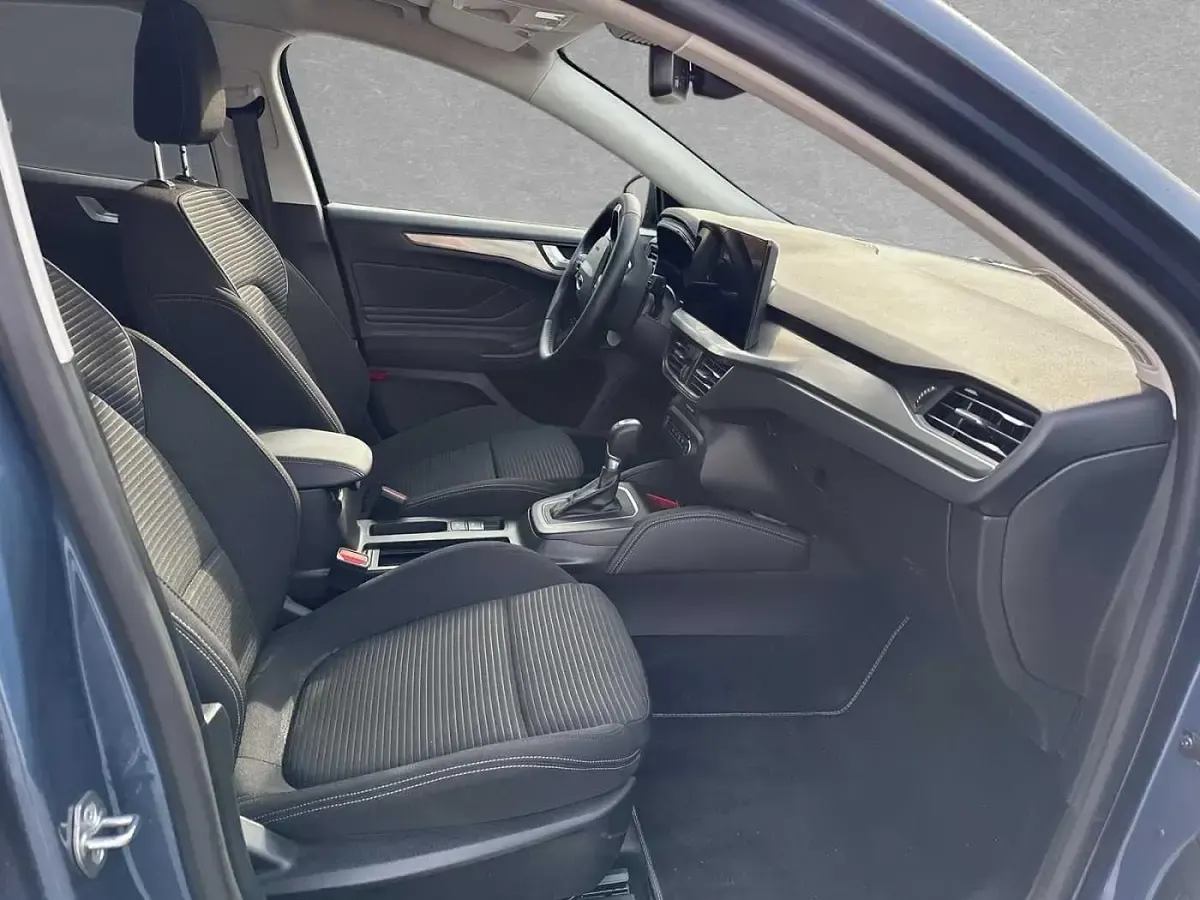 Gebraucht Ford Focus Titanium X 182 PS (133 kW) 2018 Schwarz Kombi