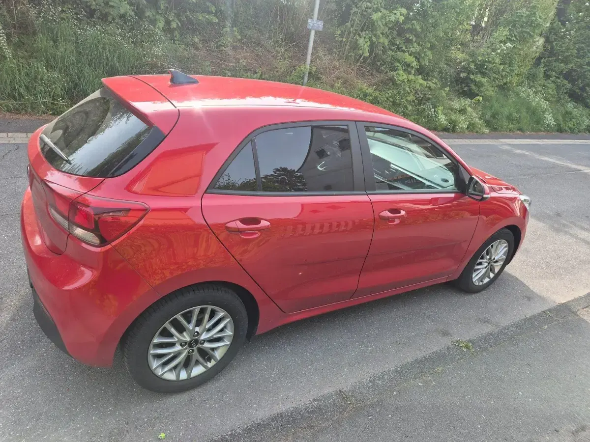 Gebraucht Kia Rio 84 PS (61 kW) 2019 Rot Kleinwagen