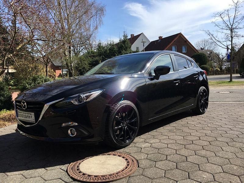 Schwarz Gebraucht 2014 Mazda 3 Sports-Line Limousine | 9.049 € (Fairer Preis) - Bild 1/4