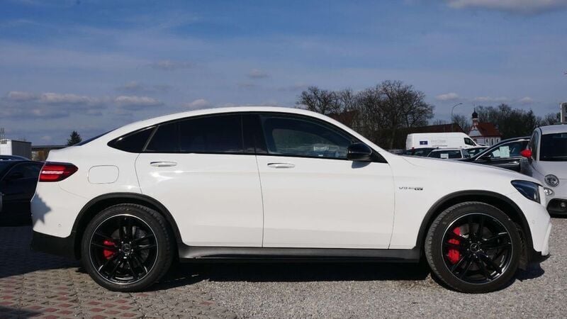 Gebraucht Mercedes GLC63 AMG AMG 510 PS (375 kW) 2018 Polarweiss  unilack Coupé