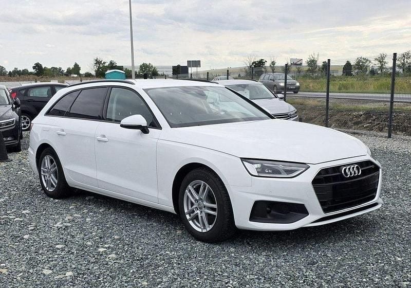 Gebraucht Audi A4 163 PS (119 kW) 2023 Weiß Kombi
