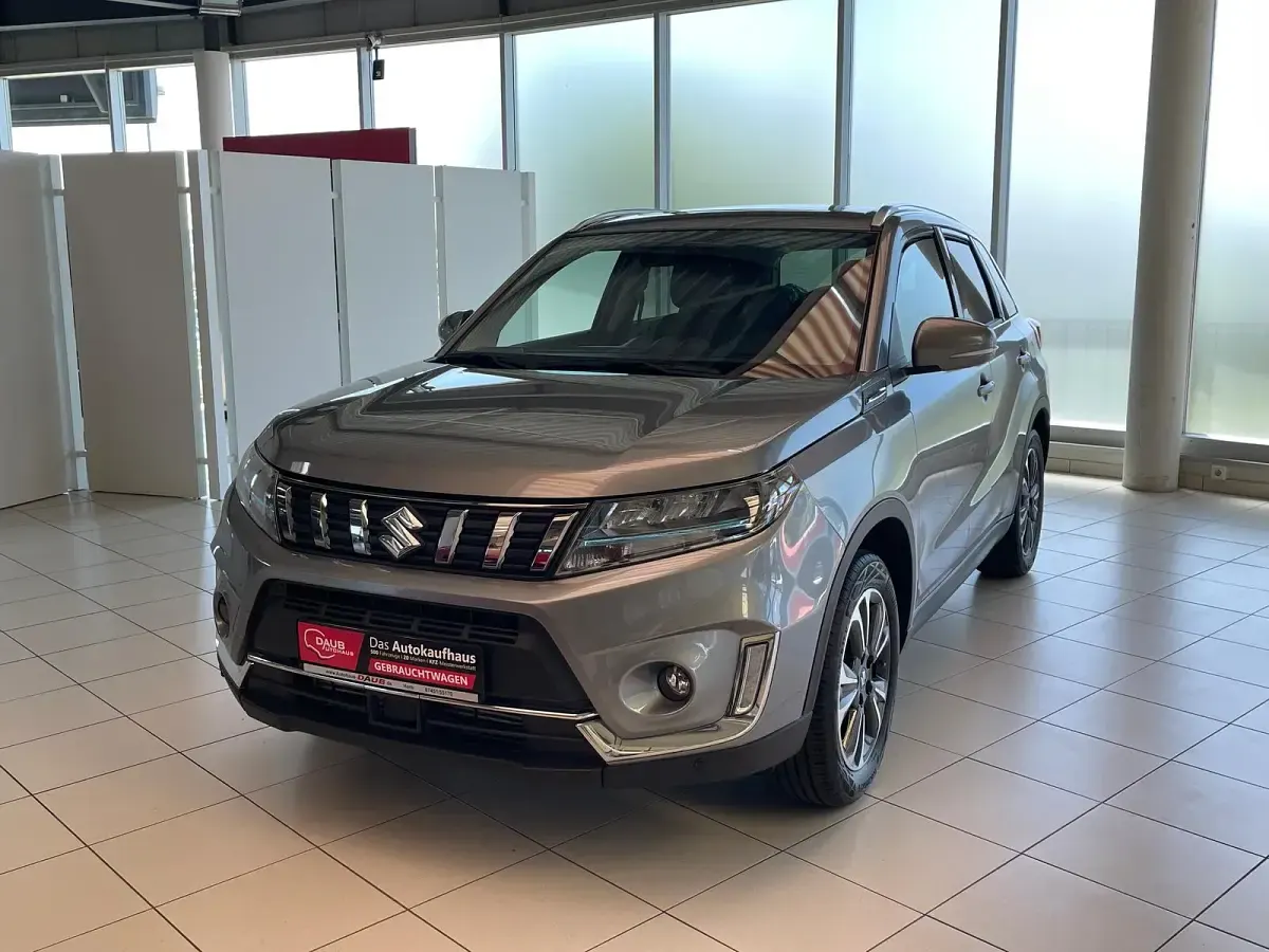 Gebraucht Suzuki Vitara Comfort+ 129 PS (94 kW) 2023 SUV