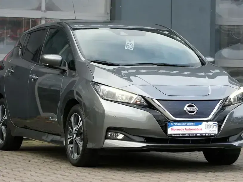 Gebraucht Nissan Leaf N-Connecta 110 kW (150 PS) 2020 Grau Kleinwagen