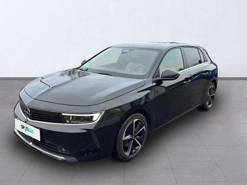 Gebraucht Opel Astra Elegance 110 PS (80 kW) 2023 Diamant schwarz/karbon schwarz Limousine