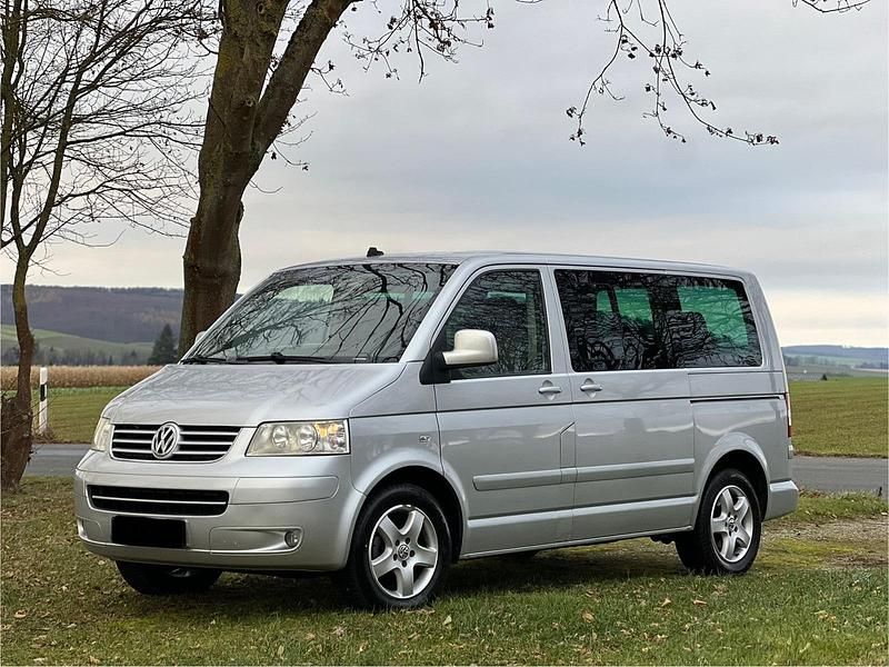 Silber Gebraucht 2004 VW Multivan Highline Van | 6.999 € (Fairer Preis) - Bild 1/4