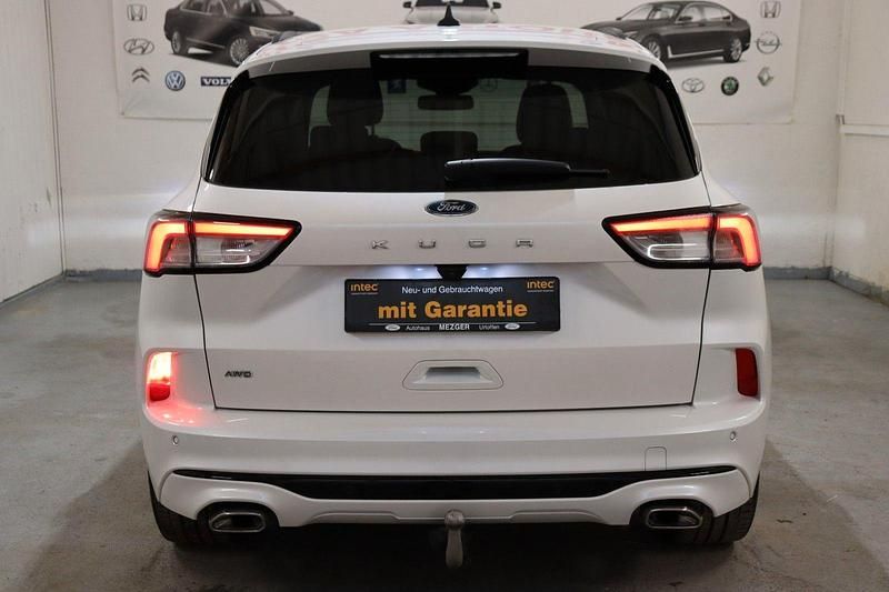 Gebraucht Ford Kuga ST-Line 190 PS (139 kW) 2020 Weiß SUV