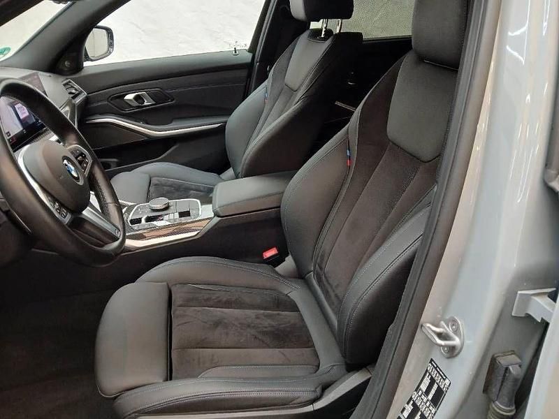 Gebraucht BMW 320 M Sport 190 PS (139 kW) 2024 M brooklyn grau (metallic) Kombi