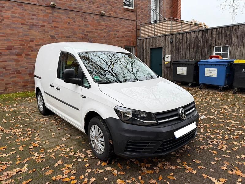 Weiß Gebraucht 2018 VW Caddy Van / Kleinbus | 8.000 € (Fairer Preis) - Bild 1/4