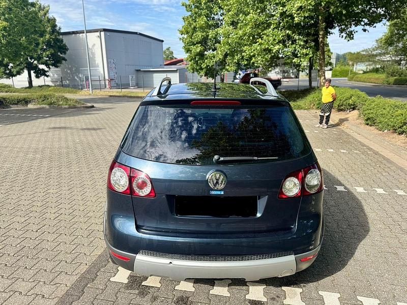 Blau Gebraucht 2008 VW Golf VI Kleinwagen | 2.700 € (Fairer Preis) - Bild 1/4