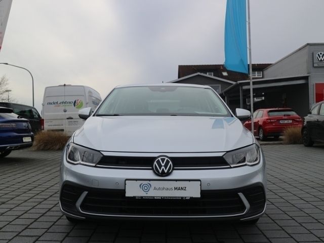 Gebraucht VW Polo Life 95 PS (69 kW) 2022 Reflexsilber Limousine