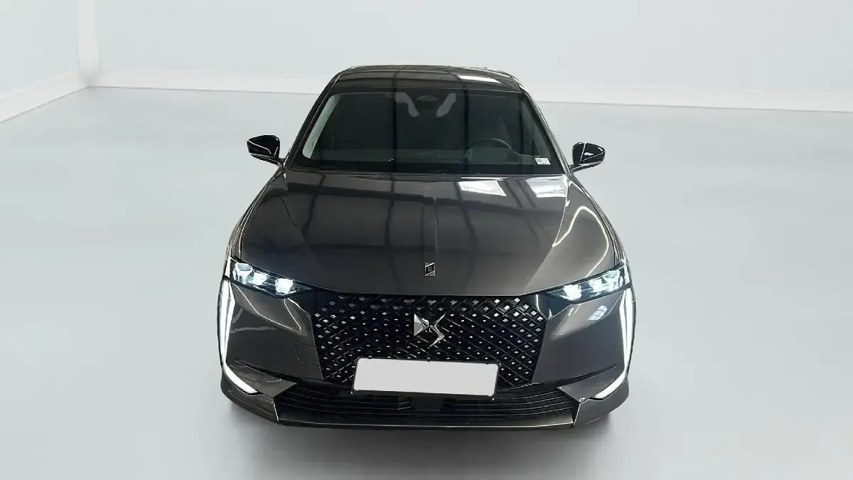 Gebraucht DS Automobiles DS4 131 PS (96 kW) 2024 Gris platinium SUV