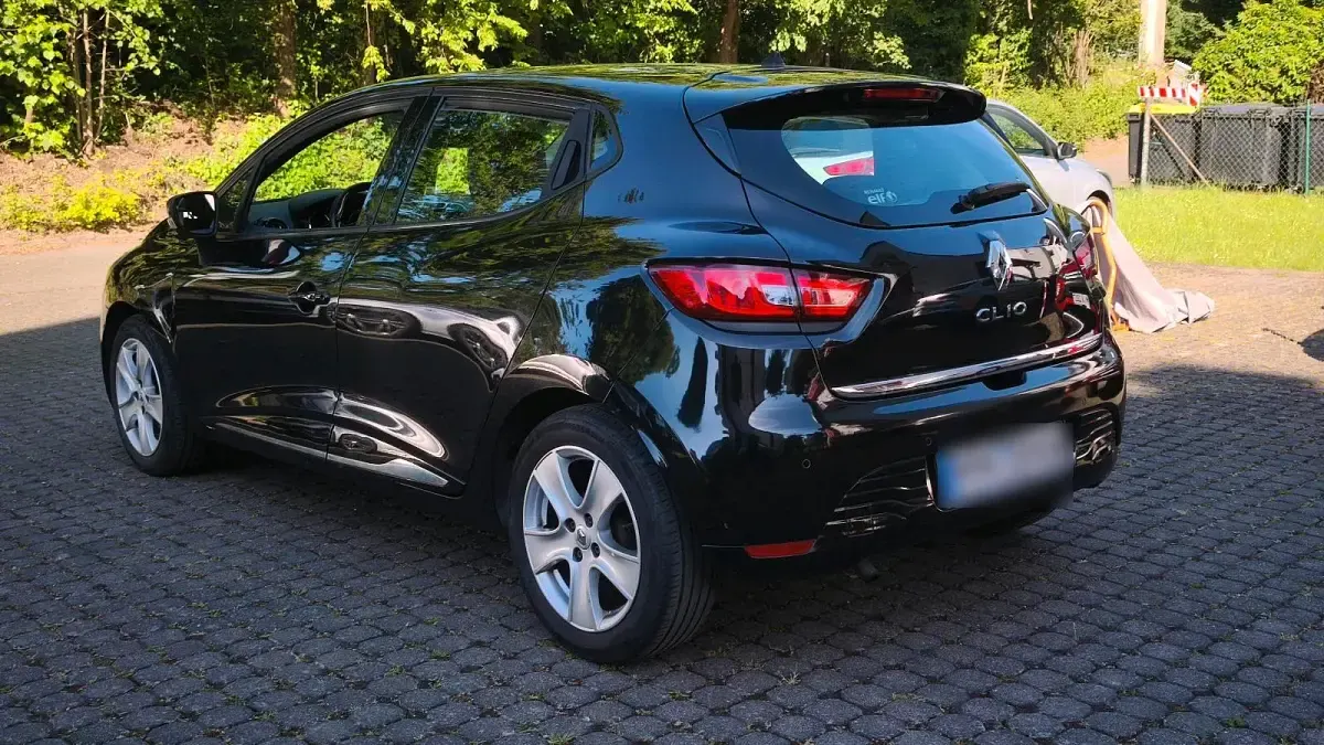 Gebraucht Renault Clio IV 75 PS (55 kW) 2013 Schwarz Kleinwagen