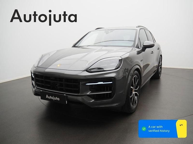 Grau Gebraucht 2024 Porsche Cayenne S E-Hybrid SUV | 148.000 € - Bild 1/4