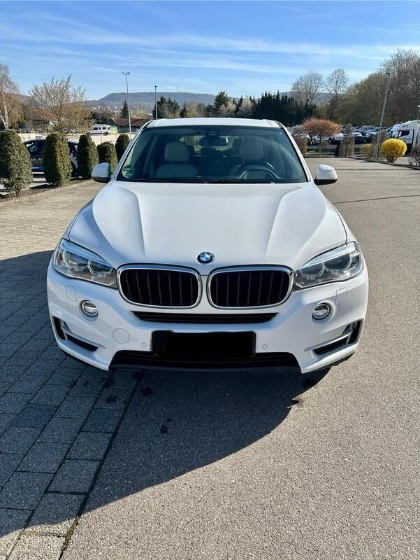 Weiß Gebraucht 2015 BMW X5 SUV | 17.200 € (Guter Preis) - Bild 1/4