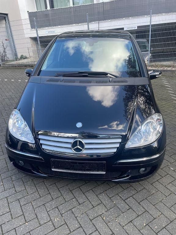 Gebraucht Mercedes A150 Elegance 95 PS (69 kW) 2007 Schwarz Van / Kleinbus
