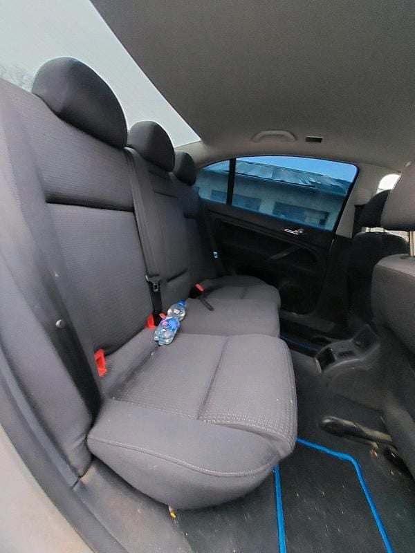 Second-hand Skoda Superb 150 CP (110 kW) 2003 Argintiu Berlinǎ