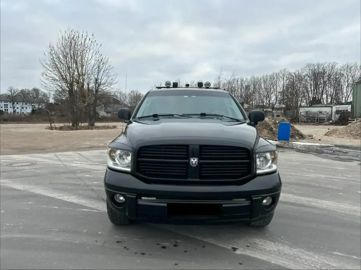 Gebraucht Dodge Ram 349 PS (256 kW) 2008 Schwarz Pickup