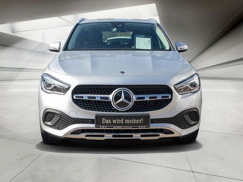 Gebraucht Mercedes GLA250 Progressive 218 PS (160 kW) 2021 Silber SUV