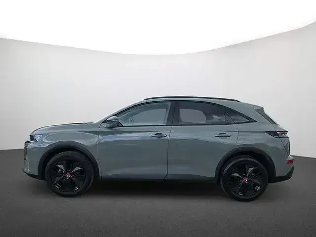 Gebraucht DS Automobiles DS7 Crossback Performance Line Plus 131 PS (96 kW) 2023 Lackierung lacquered grey/metallic klarlack SUV