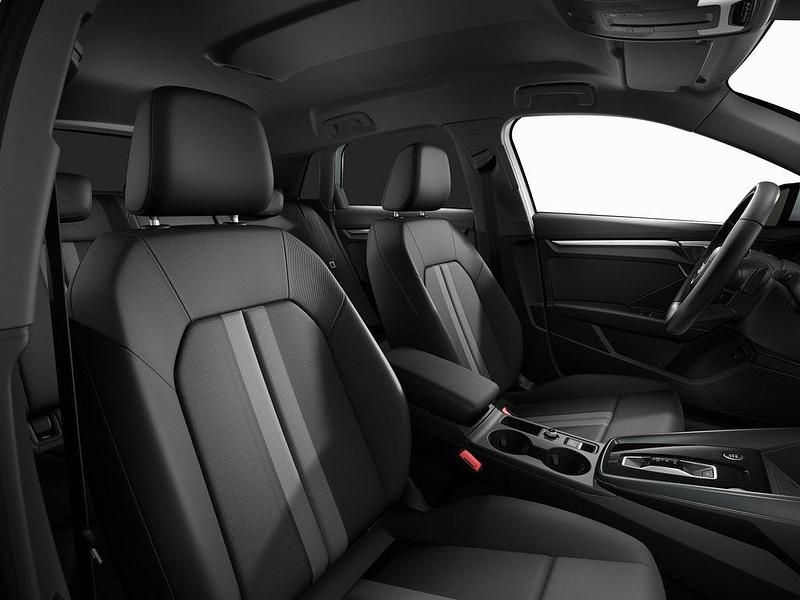 Gebraucht Audi A3 116 PS (85 kW) 2025 Weiß Limousine