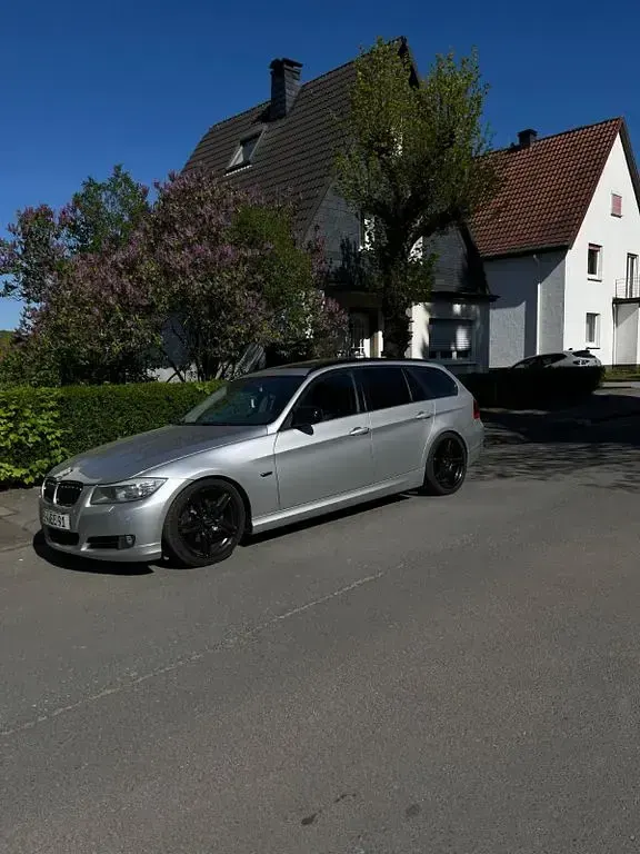 Gebraucht BMW 318 Performance 143 PS (105 kW) 2012 Silber Kombi