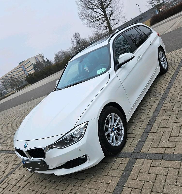 Weiß Gebraucht 2013 BMW 316 Kombi | 8.200 € (Fairer Preis) - Bild 1/4