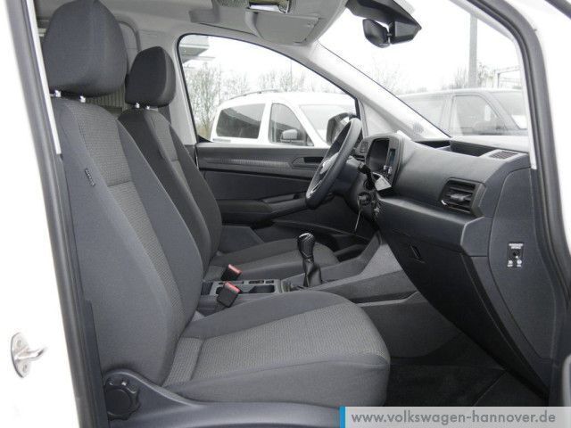 Gebraucht VW Caddy Basis 75 PS (55 kW) 2021 Candyweiß Van / Kleinbus