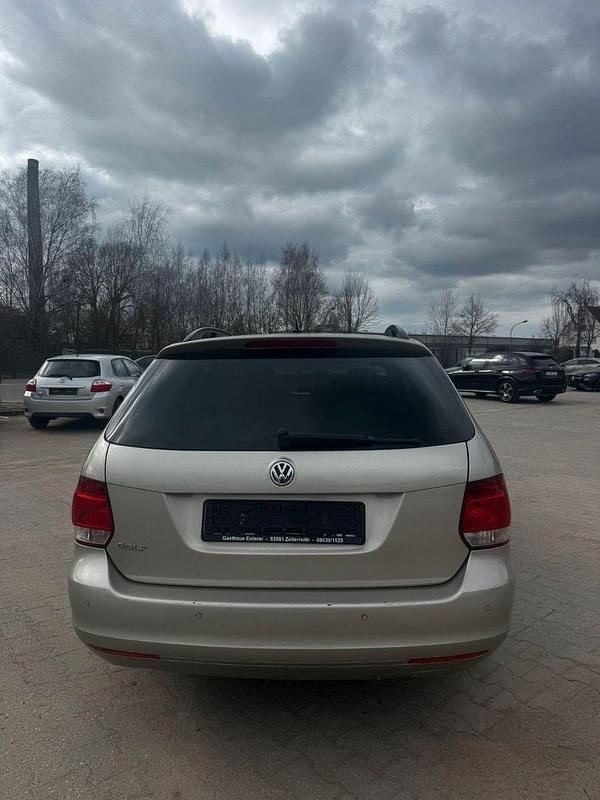 Gebraucht VW Golf VII Match 86 PS (63 kW) 2013 Silber Kombi