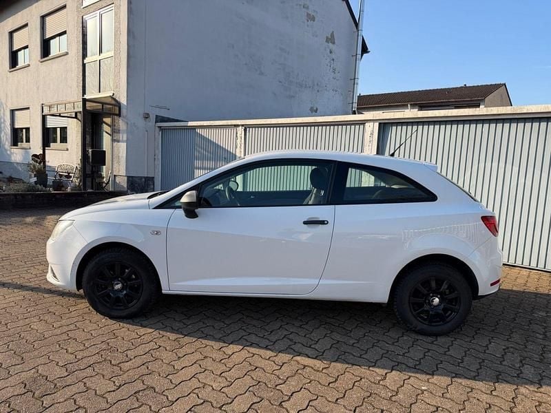 Gebraucht Seat Ibiza Stylance 105 PS (77 kW) 2012 Silber Kleinwagen