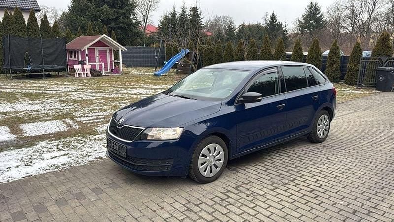 Gebraucht Skoda Rapid Active 90 PS (66 kW) 2017 Blau Kleinwagen