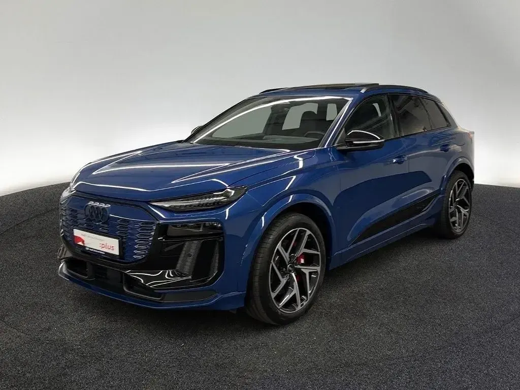 Gebraucht Audi SQ6 e-tron Edition .1 359 kW (489 PS) 2024 Ascariblau metallic SUV