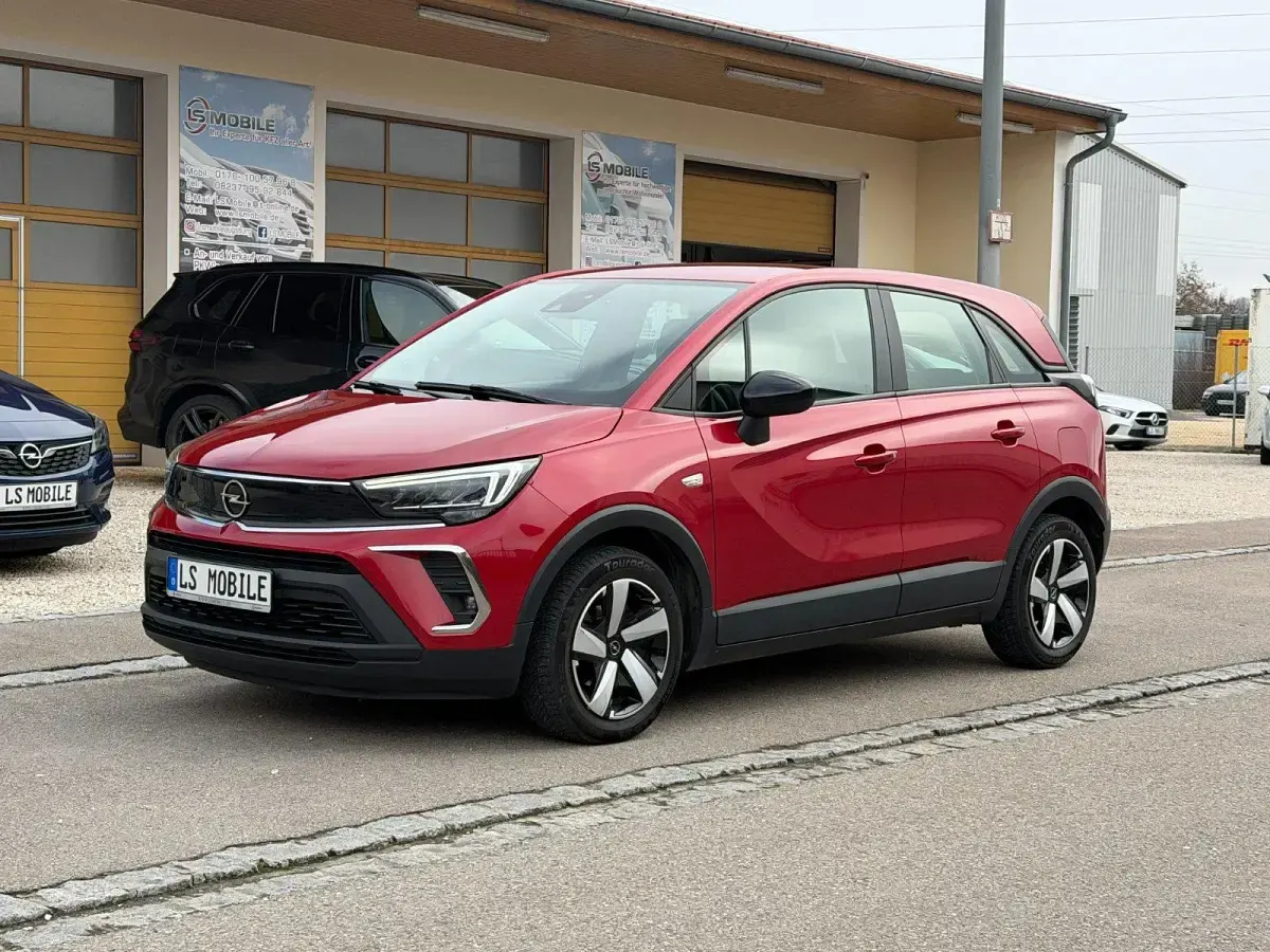 Gebraucht Opel Crossland Edition 83 PS (61 kW) 2022 Chili rot/kardio rot SUV