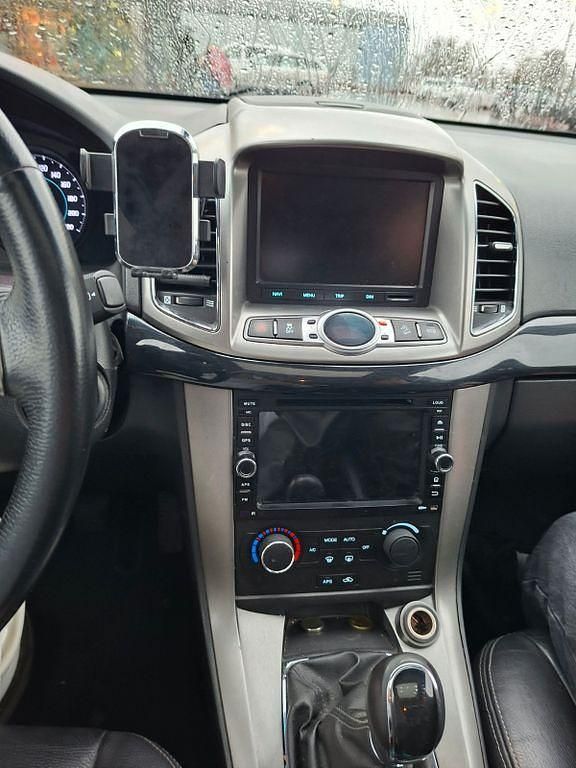 Gebraucht Chevrolet Captiva LT 184 PS (135 kW) 2011 Weiß SUV