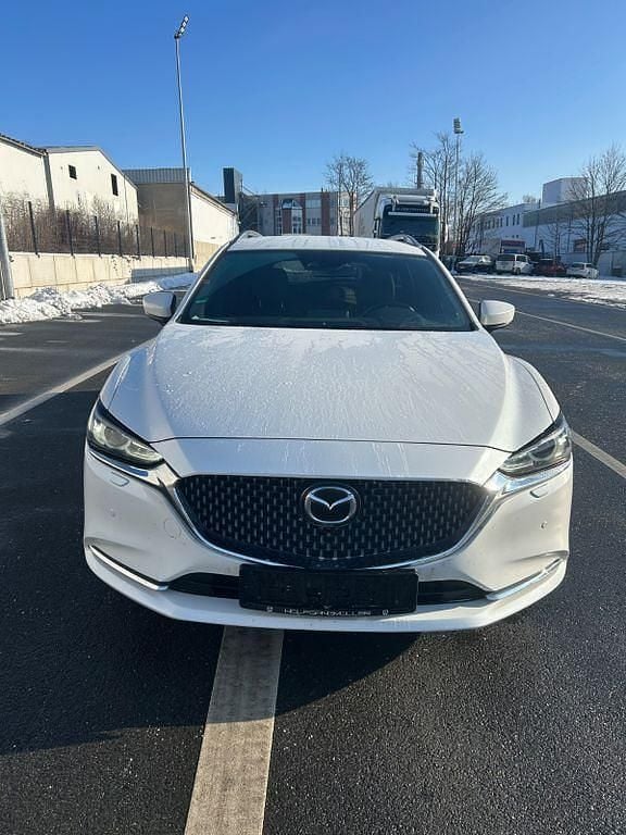 Weiß Gebraucht 2019 Mazda 6 Limousine | 13.000 € (Superpreis) - Bild 1/4