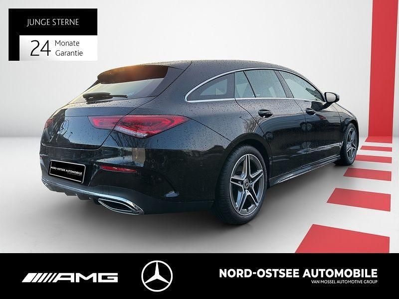 Gebraucht Mercedes CLA200 Shooting Brake AMG 163 PS (119 kW) 2023 Metalliclack kosmosschwarz Kombi
