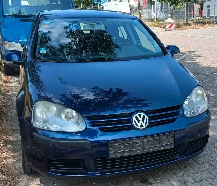 Gebraucht VW Golf IV 105 PS (77 kW) 2004 Blau Limousine