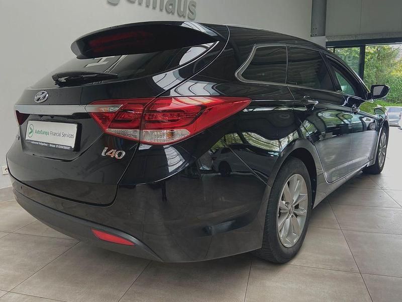 Gebraucht Hyundai i40 Classic 135 PS (99 kW) 2017 Schwarz Kombi