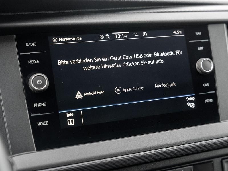 Gebraucht VW T6.1 150 PS (110 kW) 2021 Weiß Van