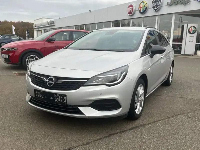 Silber Gebraucht 2021 Opel Astra Edition Kombi | 17.490 € (Teuer) - Bild 1/4