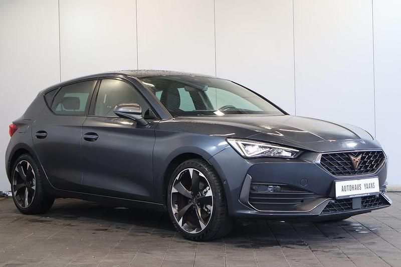 Gebraucht Cupra Leon 150 PS (110 kW) 2024 Grau Limousine