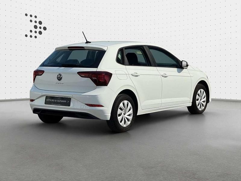 Gebraucht VW Polo Basis 80 PS (58 kW) 2022 Weiß Kleinwagen