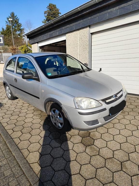 Silber Gebraucht 2004 Opel Corsa Limousine | 650 € (Superpreis) - Bild 1/4