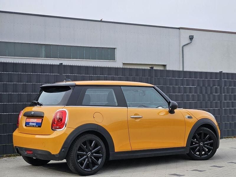 Gebraucht Mini ONE Salt 110 PS (80 kW) 2016 Orange Kleinwagen