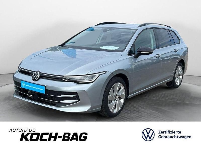 Oyster silver metallic Gebraucht 2024 VW Golf VIII Goal Kombi | 32.430 € (Superpreis) - Bild 1/4
