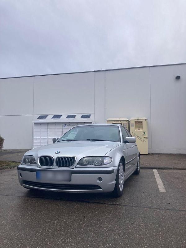 Gebraucht BMW 320 170 PS (125 kW) 2002 Silber Limousine