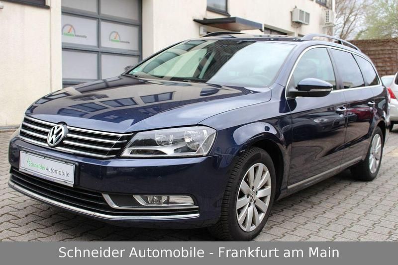 Gebraucht VW Passat 122 PS (89 kW) 2013 Blau Limousine