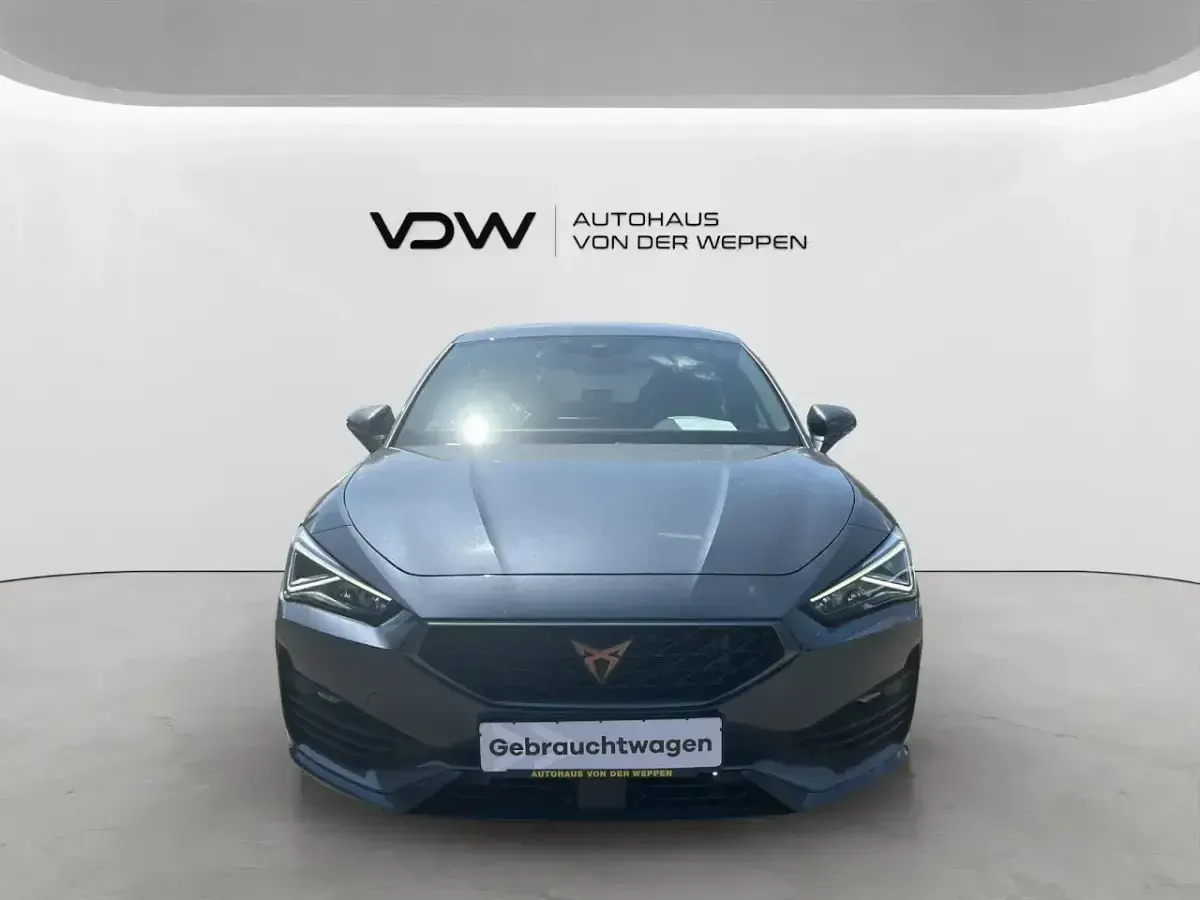 Gebraucht Cupra Leon 245 PS (180 kW) 2023 Grau Limousine