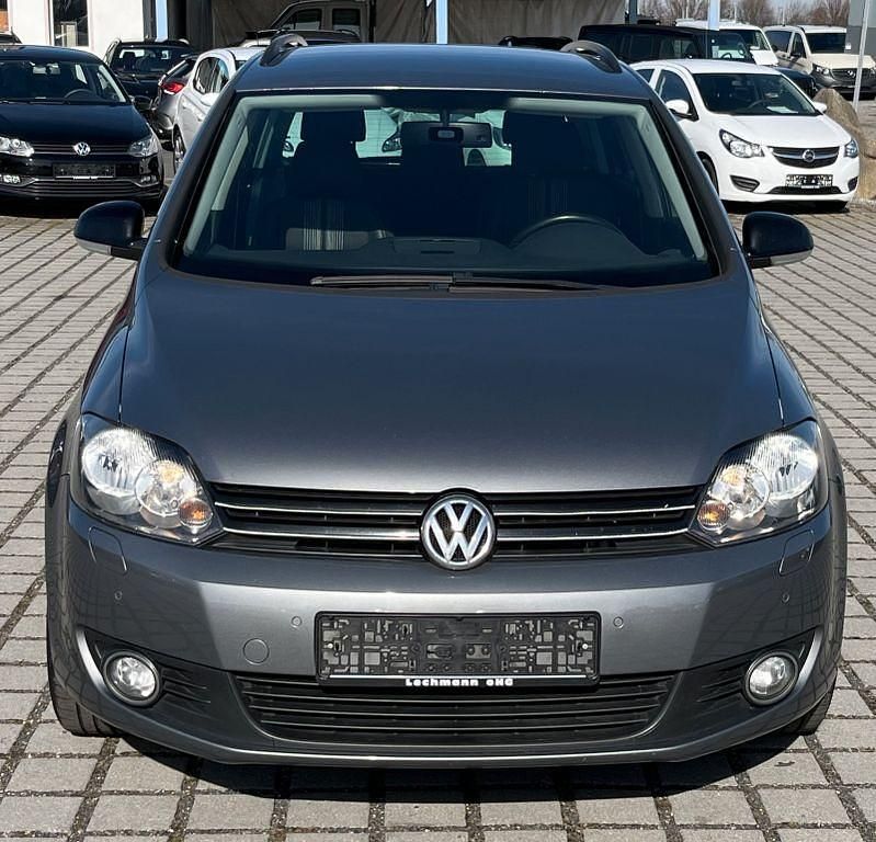 Gebraucht VW Golf VII Match 122 PS (89 kW) 2012 Grau Limousine
