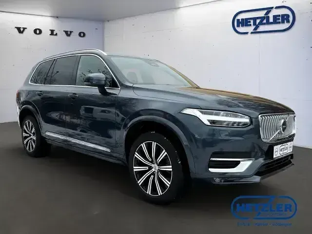 Gebraucht Volvo XC90 Ultimate 235 PS (172 kW) 2023 Blau SUV