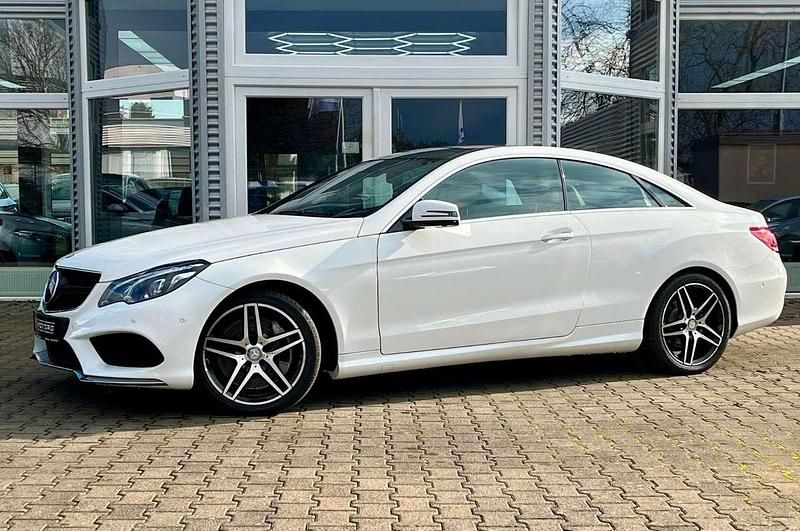 Polarweiss unilack Gebraucht 2014 Mercedes E500 AMG line Coupé | 28.490 € (Superpreis) - Bild 1/4